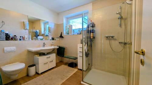 Badezimmer 1 - 