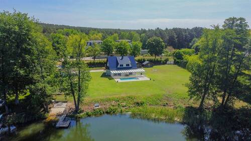Luftbild - Wohnen am Wasser - Traumgrundstück & Privatsteg am Motzener See