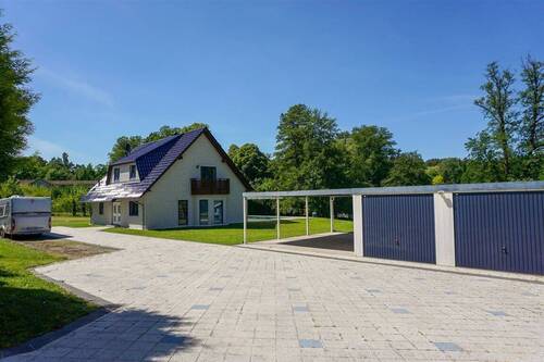 gepflasterte Einfahrt - 