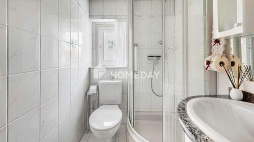 1. OG Badezimmer 2 - 