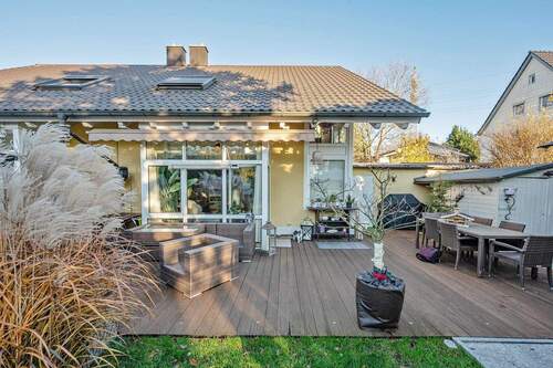 Terrasse - Doppelhaushälfte mit 134,00 m² in München zum Kaufen