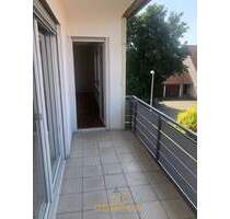 ***Helle 3 Zi.-Whg. mit Balkon!*** - Tegernheim