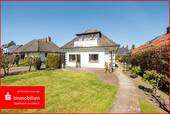 Frontansicht - Sanierungsbedürftiges Ein-Zweifamilienhaus in exklusiver Lage, Lauerholz