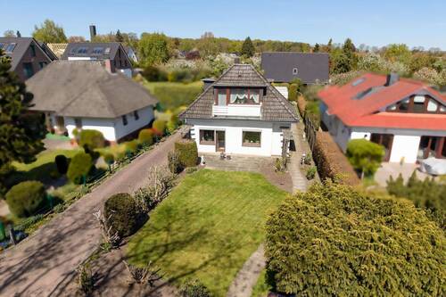 Hausfront - 