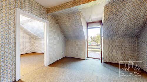 Haus Nr. 35: OG - Kinderzimmer mit Übergang auf Balkon - 