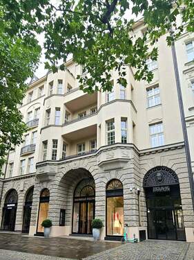 Hausansicht - Hauptstadtmakler-Bezugsfreie Traumwohnung im Haus Cumberland