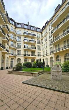 Innenhof - 2 Zimmer Etagenwohnung zum Kaufen in Berlin