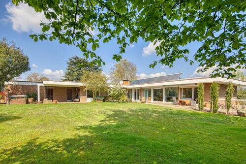 Bild 1 - Nörvenich klassischer Bungalow in traumhafter Ortsrandlage
