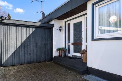 Garage / Eingang - 