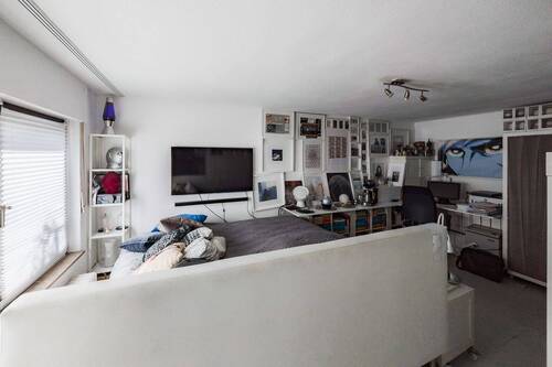 Wohn-/Schlafzimmer / Einlieger - 