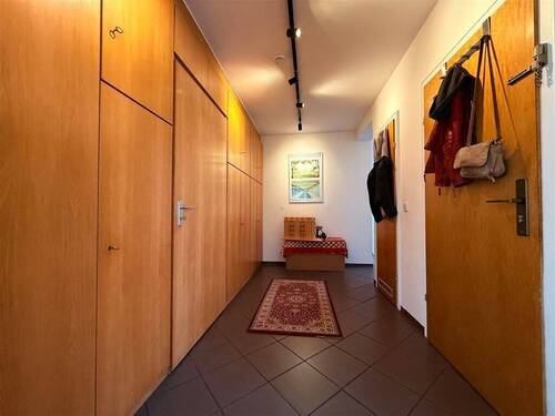 Wohnungseingang / Flur - 
