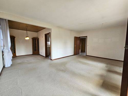 Wohn- und Esszimmer - 