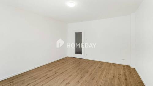 Wohnzimmer 2 - 2 Zimmer Etagenwohnung zum Kaufen in Frankfurt am Main