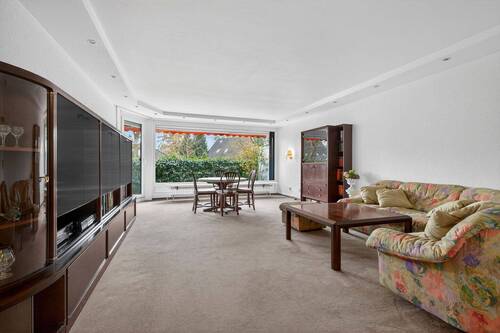 Wohnbereich - 4 Zimmer Etagenwohnung zum Kaufen in Hamburg