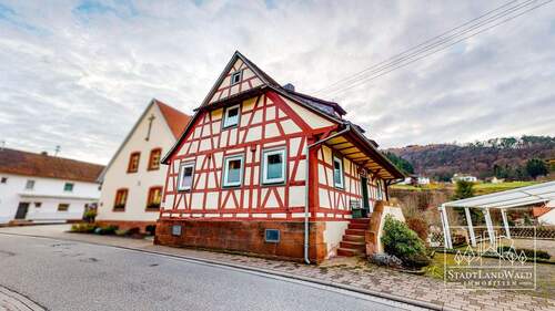 Fachwerkhaus-Außenansicht (6) - Einfamilienhaus in Schönau (Pfalz)