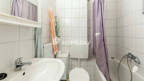 1. OG Badezimmer 1 - 