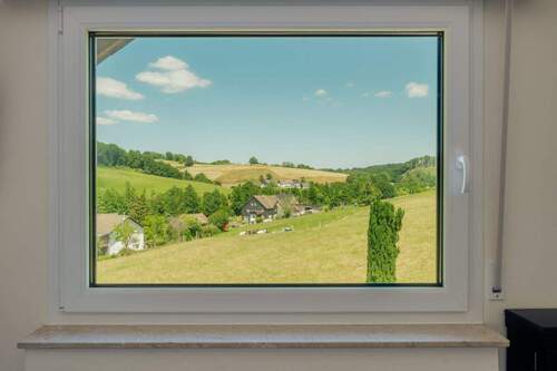 Ausblick - Weite, Waldnähe & Wellness - ein Zuhause voller Möglichkeiten