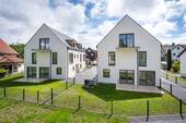Hausansicht - AIGNER - Haus 2: Moderne Doppelhaushälfte mit Wohlfühlcharakter an der Aubinger Lohe