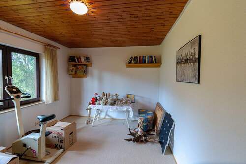 Erdgeschoss, Zimmer - 