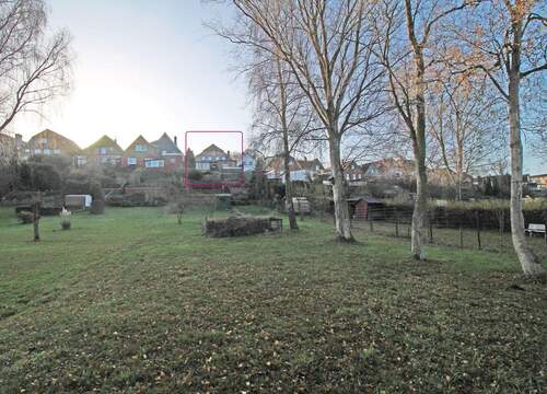 Blick vom Garten zum Haus - 