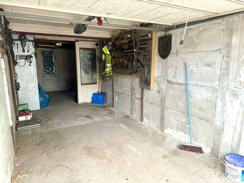 Abstellraum im hinteren Garagenbereich - 