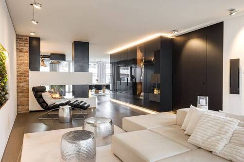 Das lichtdurchflutete Herzstück des Zuhauses. – offen, warm und einladend. - 3 Zimmer Etagenwohnung in München