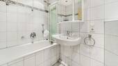 1. OG Badezimmer 2 - 