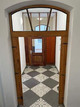 Hauseingang - 2 Zimmer Etagenwohnung in Zirndorf