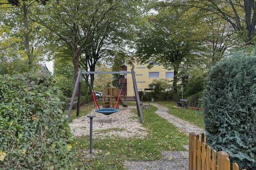 11_Spielplatz - 