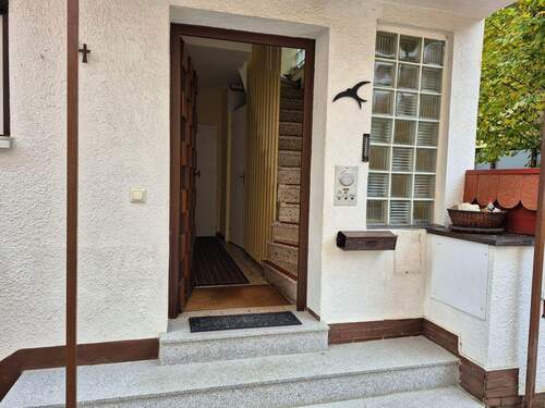Treppe zur Wohnung - 
