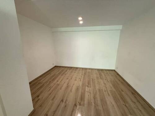 Bild 5 - Etagenwohnung mit 92,00 m&sup2; in MZ zur Miete