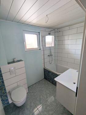 Tageslichtbadezimmer im Erdgeschoss - 