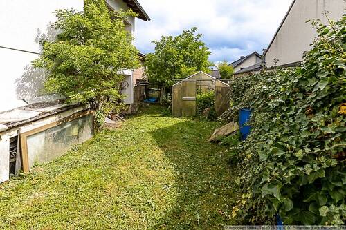 Garten unterhalb - 