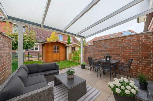 Terrasse-2_gestaged - 4 Zimmer Reihenmittelhaus zum Kaufen in Elmshorn