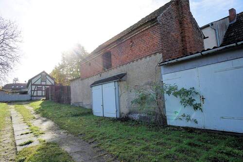 Hinter dem Grundstück (5).jpg - 