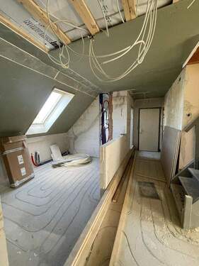 OG 2 Rechts Küche Flur - 