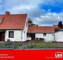 Anpacken, gut wohnen in Siedlungslage! - Weißenfels Großkorbetha