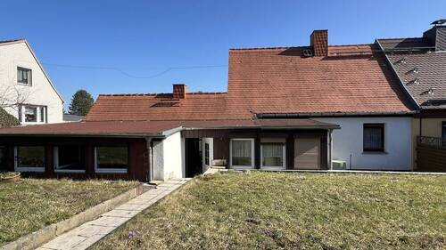 Gartenseite - 4 Zimmer Einfamilienhaus zum Kaufen in Weißenfels