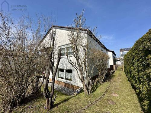 Hausansicht - 6 Zimmer Mehrfamilienhaus, Wohnhaus in Hünfeld