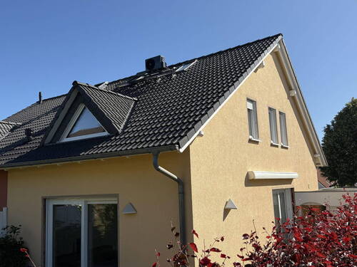 Haus - Doppelhaushälfte mit Carport, Erstbezug nach Sanierung