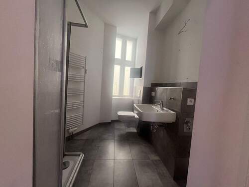 WhatsApp Image 2025-11-06 at 11.25.46 AM (2).jpeg - 