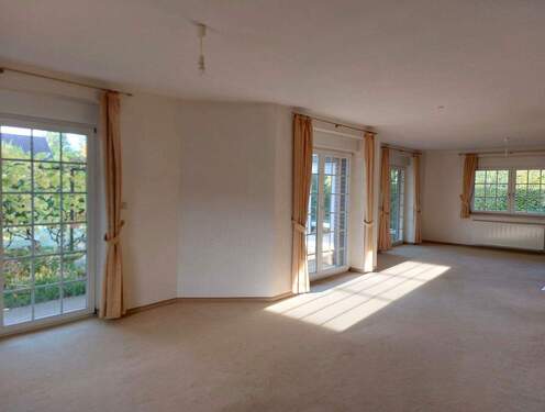 Wohn/Essbereich von Küche aus - 