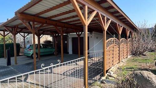 Carport und Garage - 