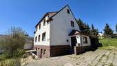 Giebelansicht Wohnhaus - Einfamilienhaus mit 100,00 m&sup2; in Penig zum Kaufen