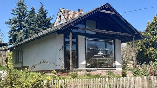 Außenansicht Ladengebäude - 