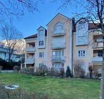 Sonniges Wohnen mit Bergblick: Gepflegte 3-Zi.-Terrassenwohnung in Bad Reichenhall.