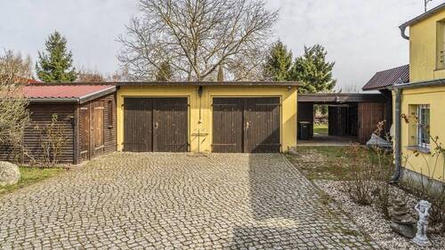 Garagen & Carports - 