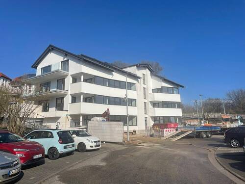 1 - Eppstein: Modernste Architektur trifft Taunusidylle 