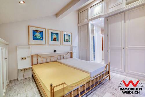 Elternschlafzimmer 1 - 
