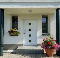 Bezugsfreies Zweifamilienhaus mit aktuell 4 Wohneinheiten und großem Garten - Birkenwerder